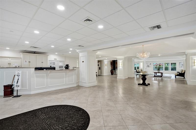 Image 20 of 28 For 3200 Port Royale Dr  809