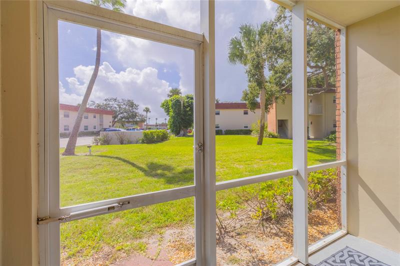 Image 17 of 22 For 50 Woodland Dr  104