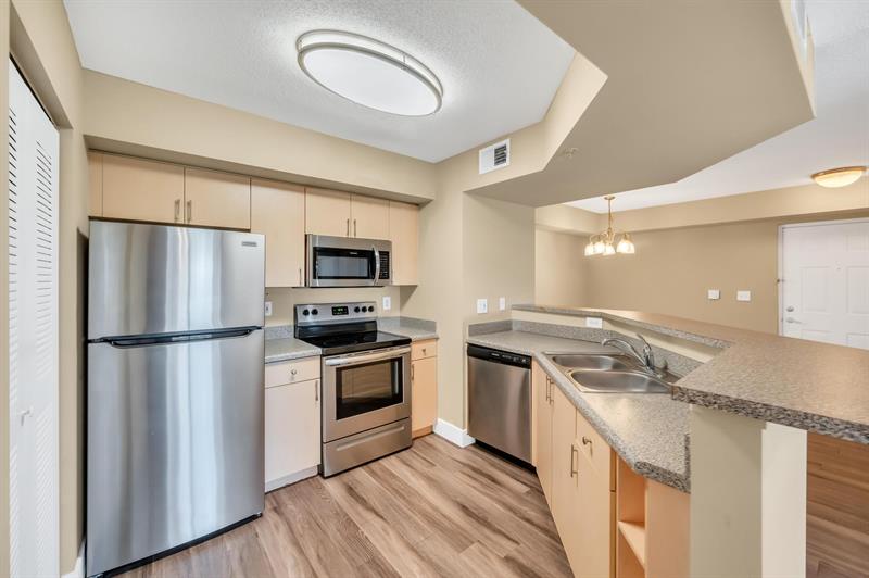 Image 13 of 19 For 3761 Mediterranean Ln  112