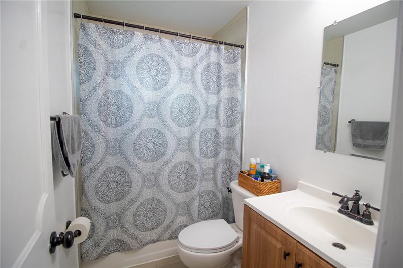 Image 26 of 48 For 730 75th Ave