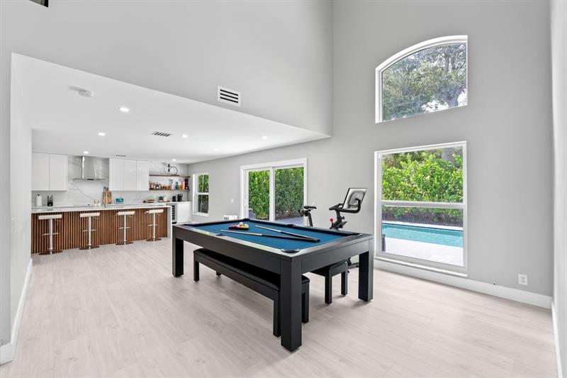Image 12 of 53 For 11661 3rd Dr