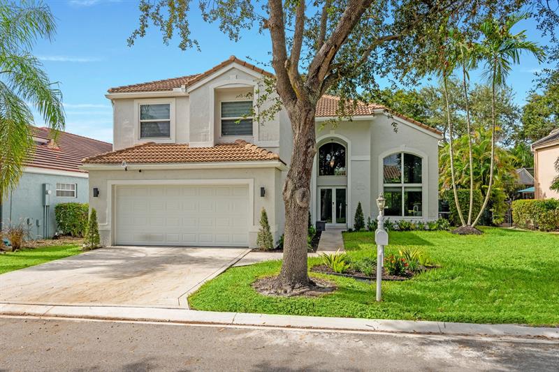 Image 4 of 53 For 11661 3rd Dr