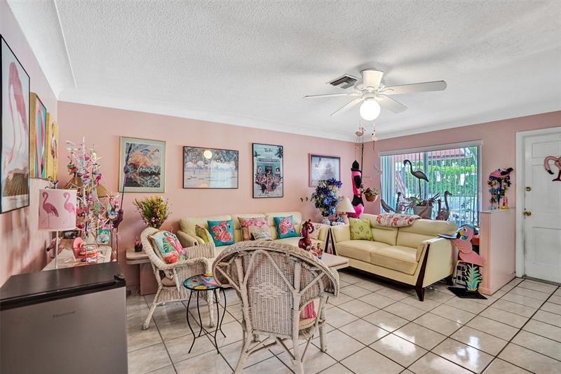 Image 17 of 37 For 5630-5636 27th Ave