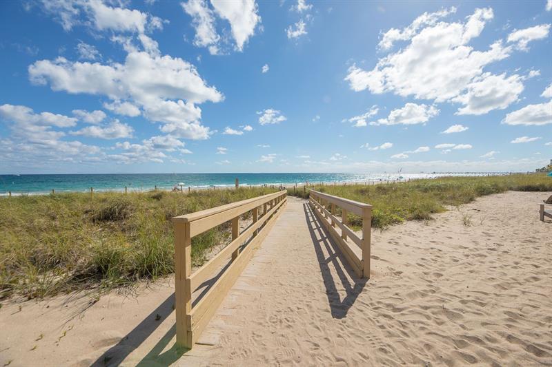 Image 12 of 55 For 5100 Ocean Blvd  516