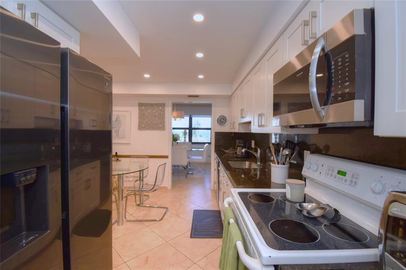 Image 19 of 55 For 5100 Ocean Blvd  516