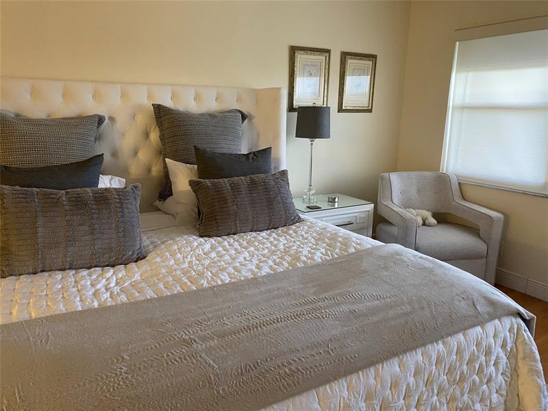 Image 43 of 55 For 5100 Ocean Blvd  516