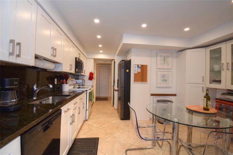 Image 5 of 55 For 5100 Ocean Blvd  516