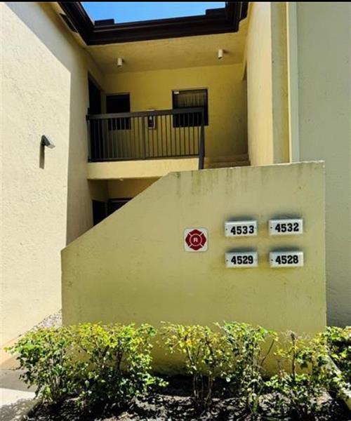Image 6 of 22 For 4529 Carambola Cir  4529
