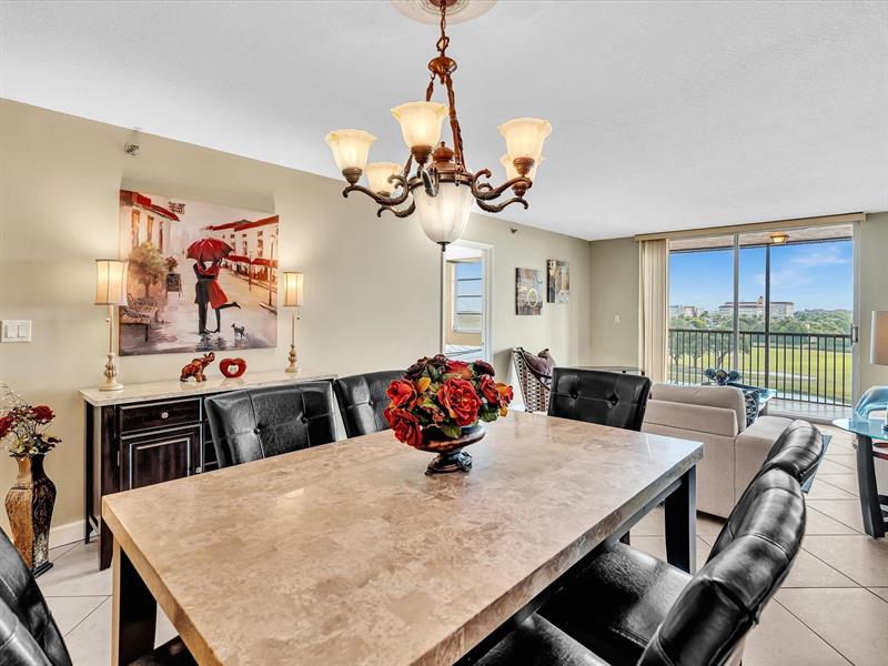 Image 18 of 49 For 3300 Rolling Hills Cir  705