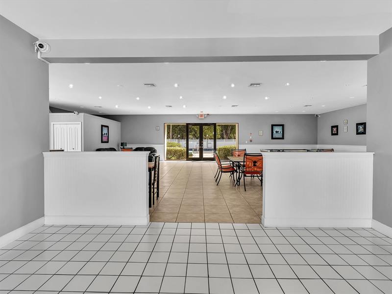 Image 34 of 49 For 3300 Rolling Hills Cir  705