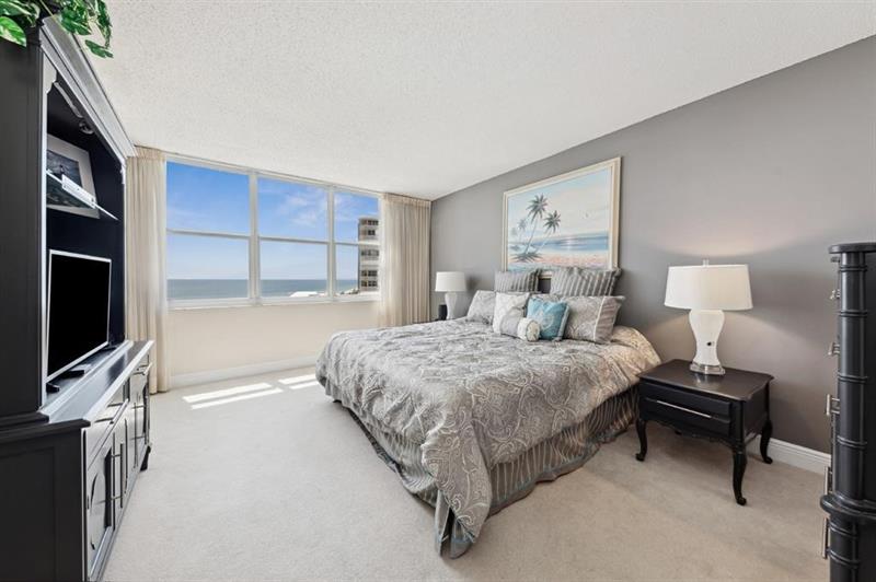 Image 10 of 15 For 328 Ocean Blvd  1007