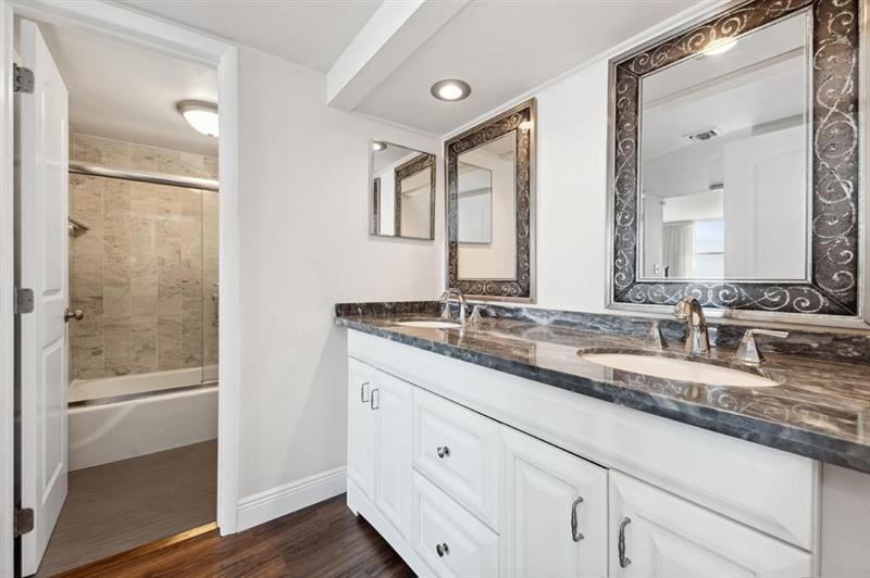 Image 12 of 15 For 328 Ocean Blvd  1007