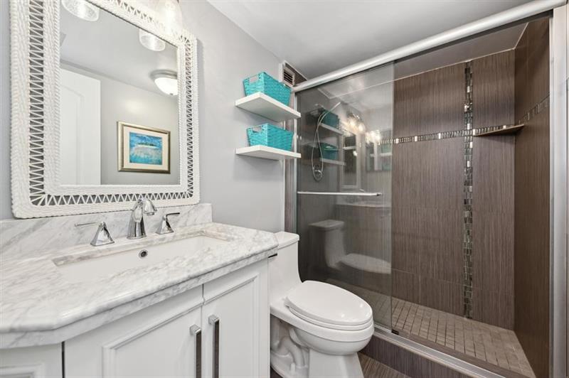 Image 14 of 15 For 328 Ocean Blvd  1007