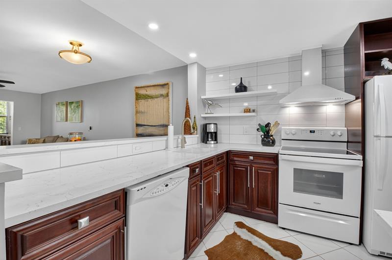 Image 10 of 37 For 2601 3rd Ct  403