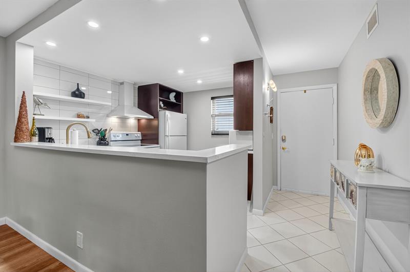 Image 13 of 37 For 2601 3rd Ct  403