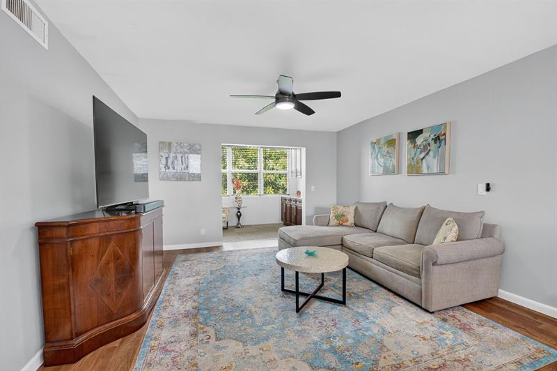 Image 4 of 37 For 2601 3rd Ct  403