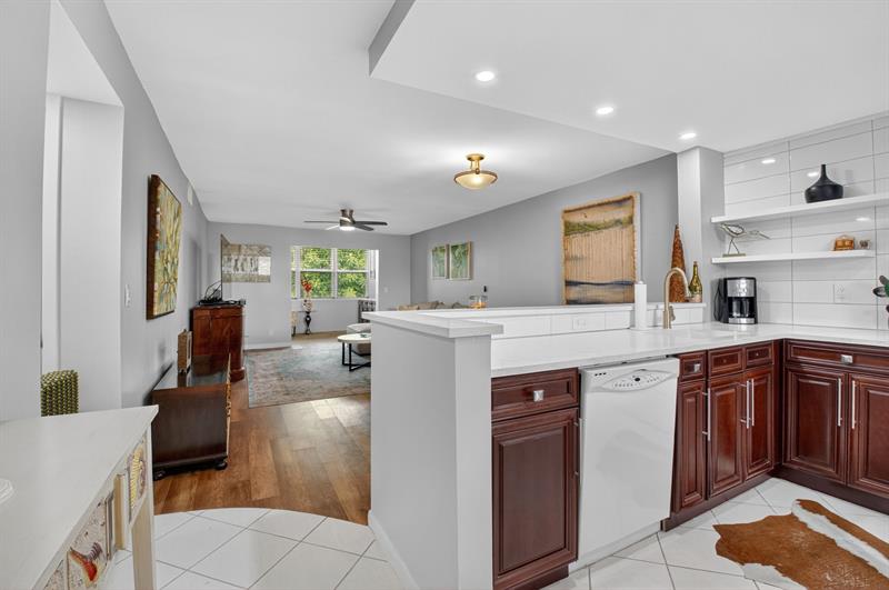 Image 8 of 37 For 2601 3rd Ct  403