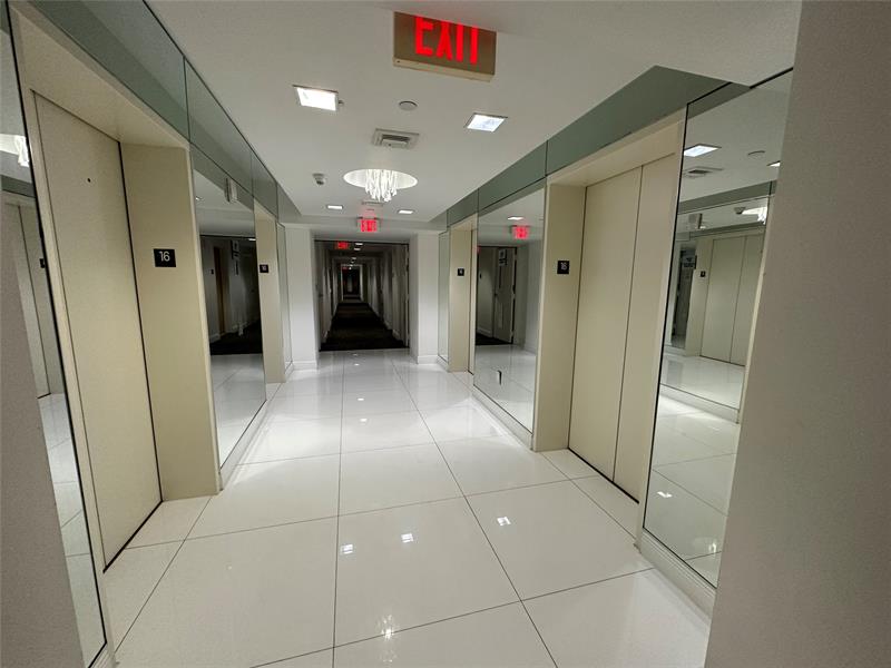 Image 13 of 33 For 350 Miami Ave  1608