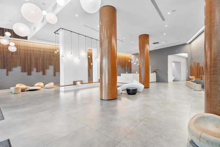 Image 29 of 33 For 350 Miami Ave  1608