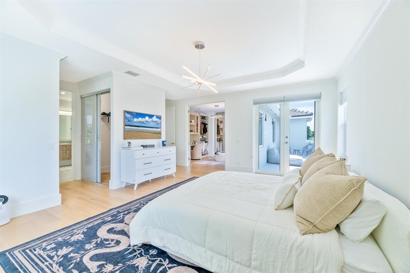 Image 32 of 83 For 13227 26th St