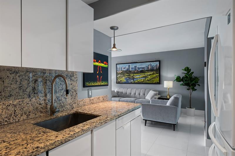 Image 12 of 31 For 3625 Country Club Dr  1208