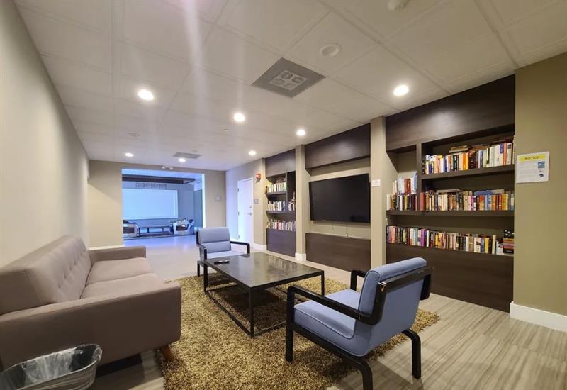 Image 30 of 31 For 3625 Country Club Dr  1208