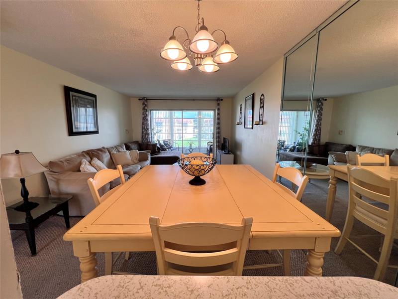 Image 8 of 20 For 8901 Sunrise Lakes Blvd  307