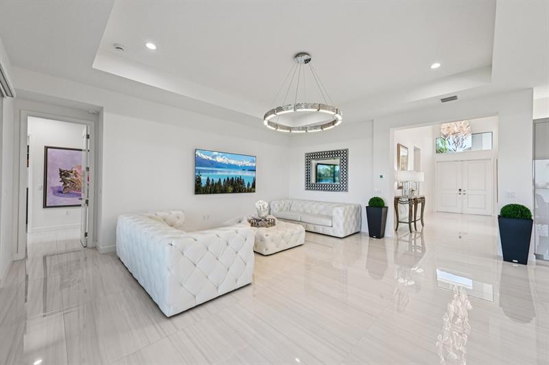 Image 12 of 60 For 12274 Saltwater Dr