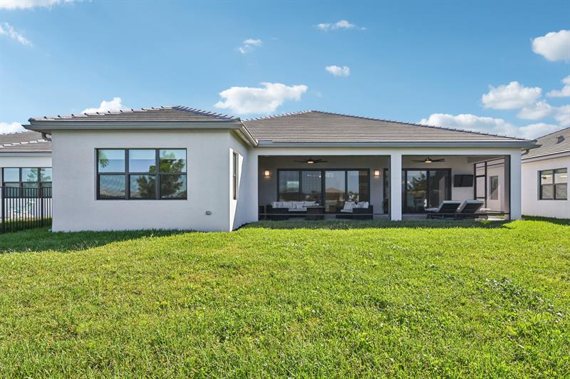 Image 43 of 60 For 12274 Saltwater Dr