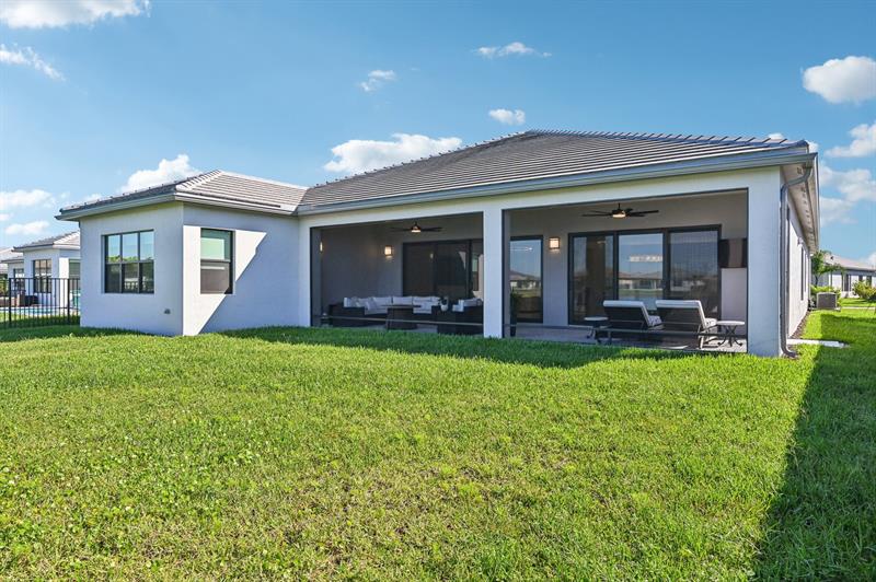 Image 44 of 60 For 12274 Saltwater Dr