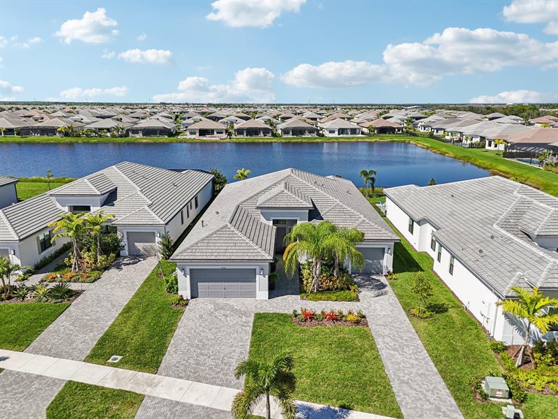 Image 49 of 60 For 12274 Saltwater Dr