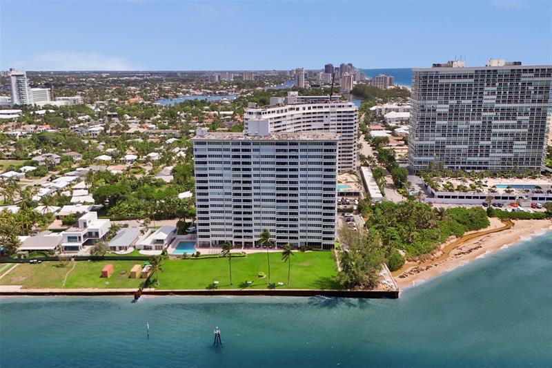 Image 34 of 44 For 2100 Ocean Drive  15e