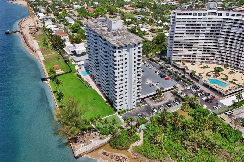 Image 38 of 44 For 2100 Ocean Drive  15e