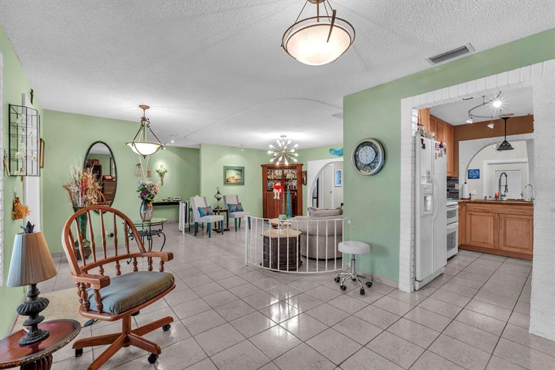 Image 16 of 44 For 7950 8th Ct  