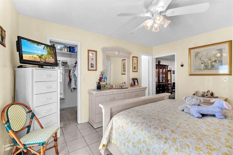 Image 43 of 44 For 7950 8th Ct  