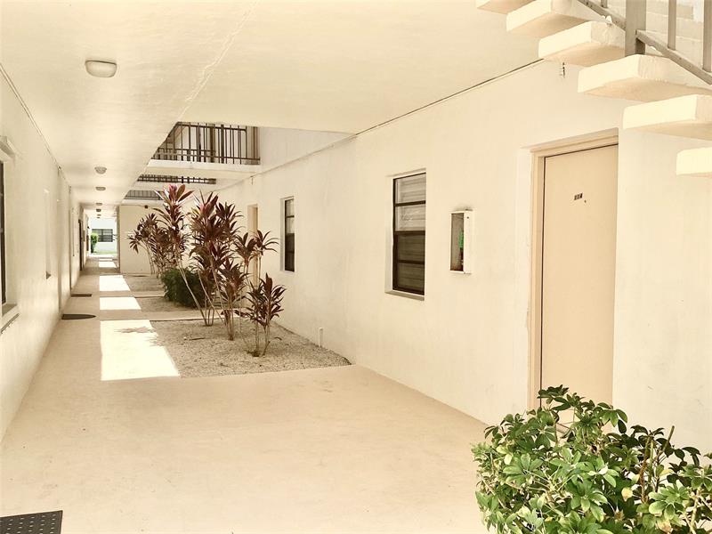 Image 15 of 20 For 8277 128th St  114