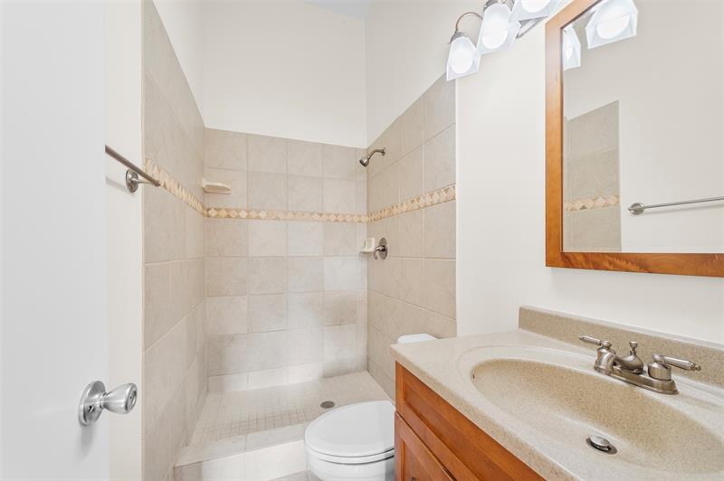 Image 20 of 28 For 11225 9th Ct  11225