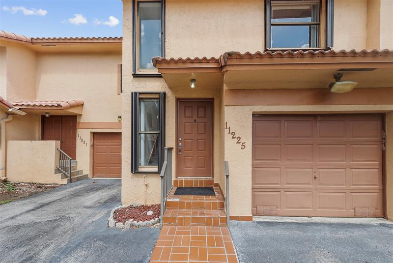 Image 25 of 28 For 11225 9th Ct  11225