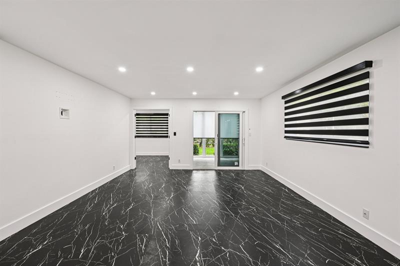 Image 19 of 44 For 1601 Abaco Drive  M1