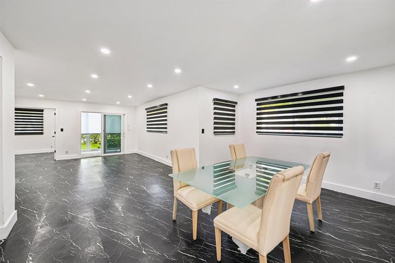 Image 21 of 44 For 1601 Abaco Drive  M1