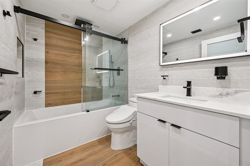 Image 22 of 44 For 1601 Abaco Drive  M1