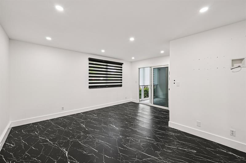 Image 32 of 44 For 1601 Abaco Drive  M1