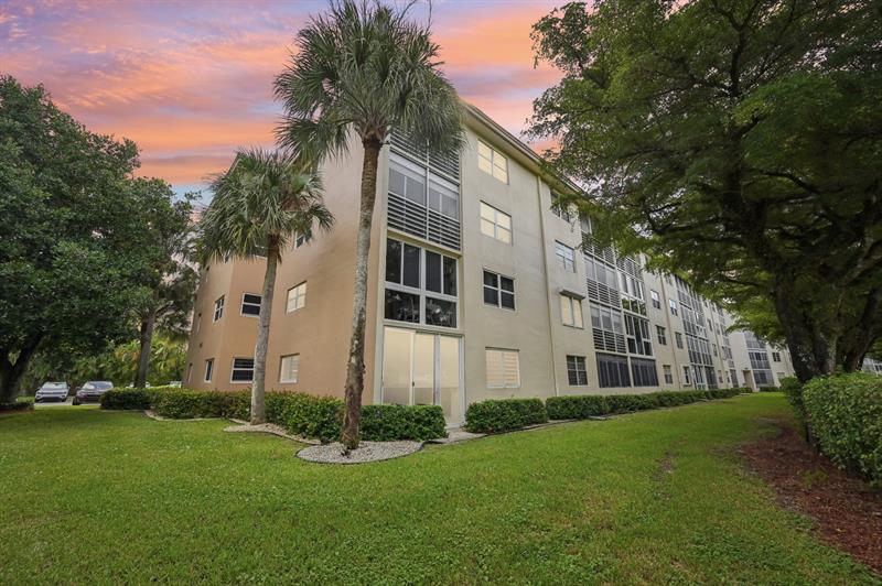 Image 36 of 44 For 1601 Abaco Drive  M1