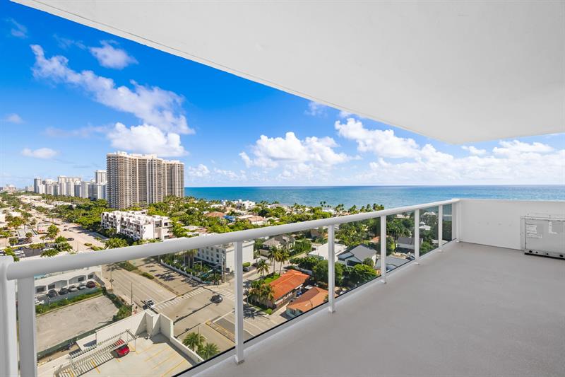 Image 21 of 34 For 2841 Ocean Blvd  1710