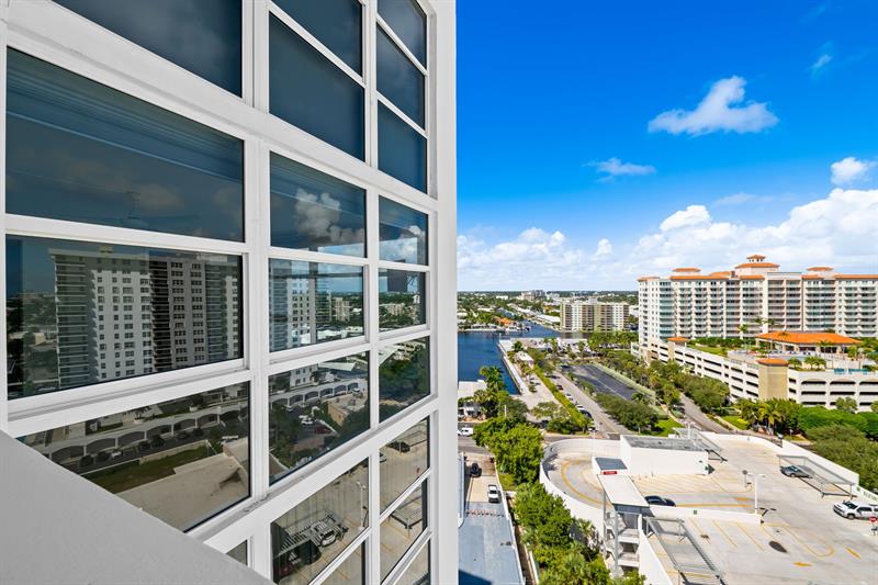 Image 22 of 34 For 2841 Ocean Blvd  1710