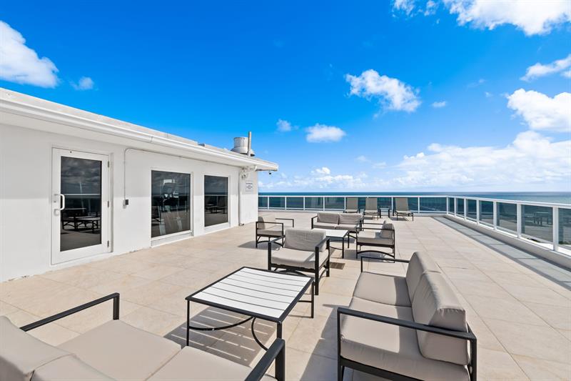 Image 26 of 34 For 2841 Ocean Blvd  1710