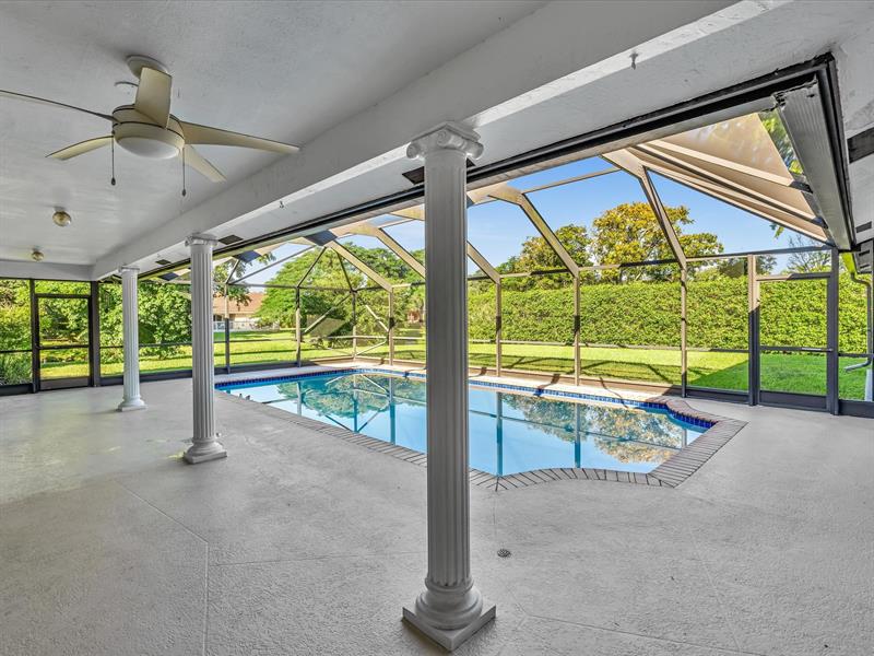 Image 40 of 92 For 1342 100th Dr