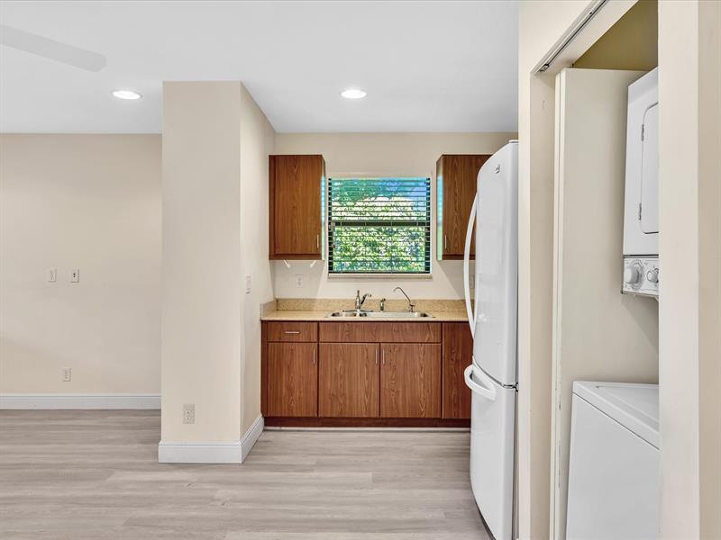 Image 73 of 92 For 1342 100th Dr