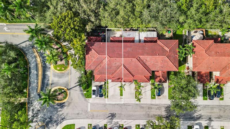 Details for 7923 Southwood Cir, Davie, FL 33328