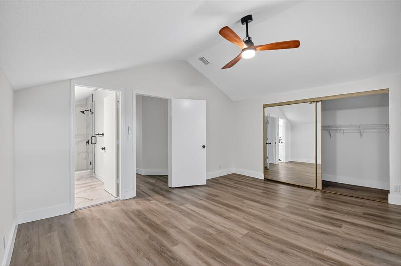 Image 27 of 52 For 5843 Thisledown Ct